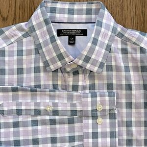 Banana Republic non-iron tailored slim fit shirt